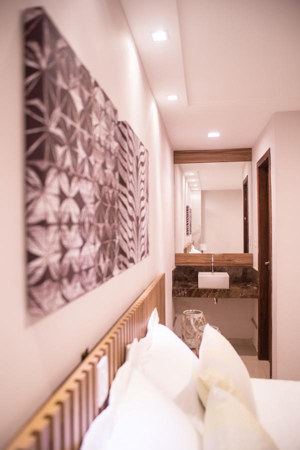 Hotel Village *